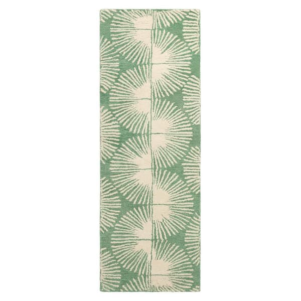 Kendall Fluted Geo Handcrafted Wool 2.5 ft. x 7 ft. Green Area Rug