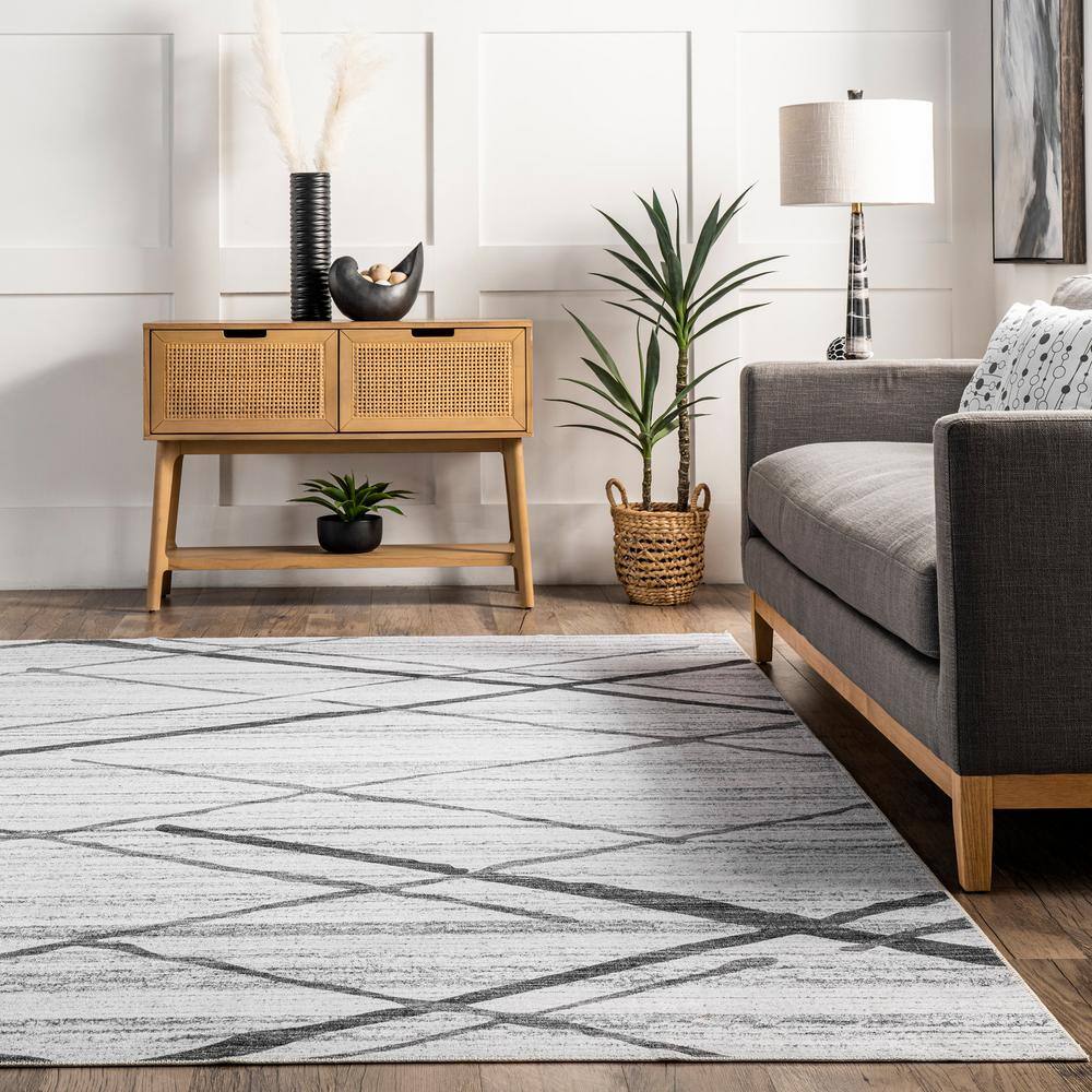 Gray Trellis Machine Washable Stain-Resistant Runner Rug