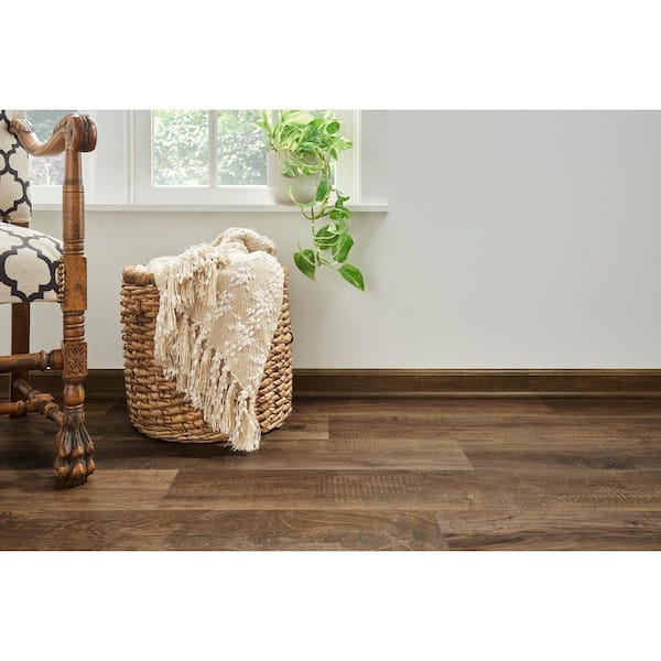 Pergo Outlast+ Cocoa Walters Oak 12 mm T x 7.4 in. W Waterproof Laminate Wood Flooring (19.63 sq. ft./case)
