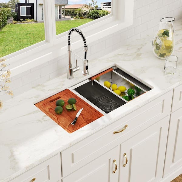 Have a question about Logmey 33 in. Double Bowl Undermount