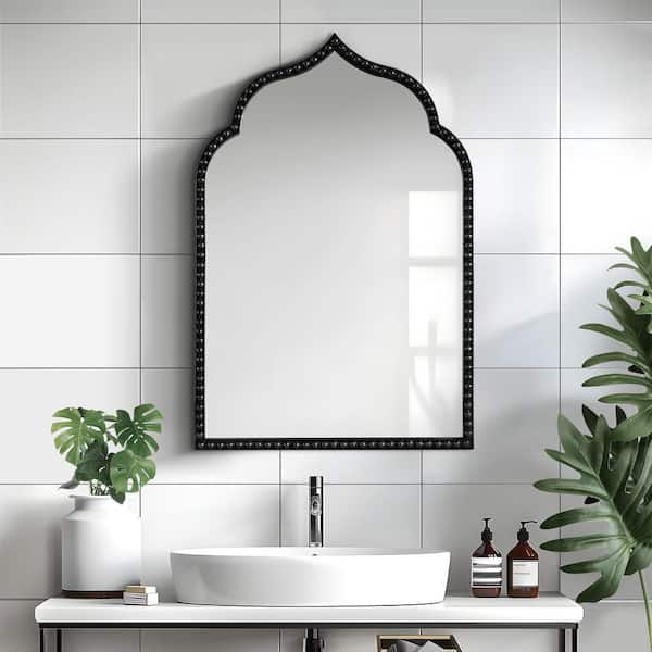 Lirago 24 in. W x 36 in. H Vintage Arched Iron Framed Decorative Wall Mirror in Black