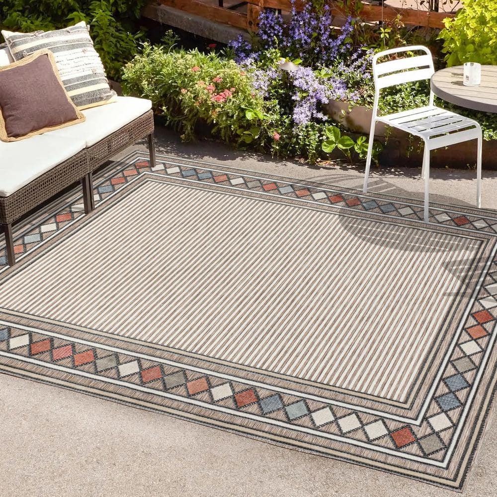 Sebastian Brown and Ivory Geometric Synthetic Rectangular Rug 3' x 5'