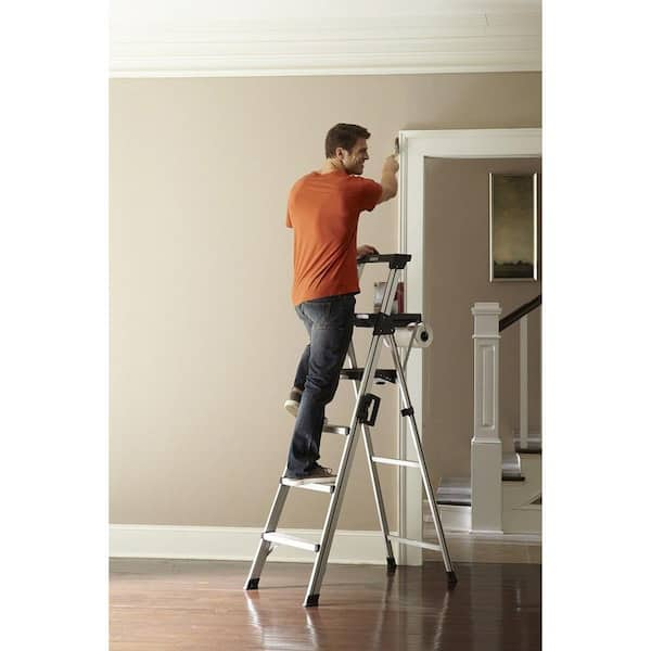 https://images.thdstatic.com/productImages/b86fb2db-fb23-46a3-89cb-fb734fe566fc/svn/cosco-step-ladders-2061aabld-4f_600.jpg