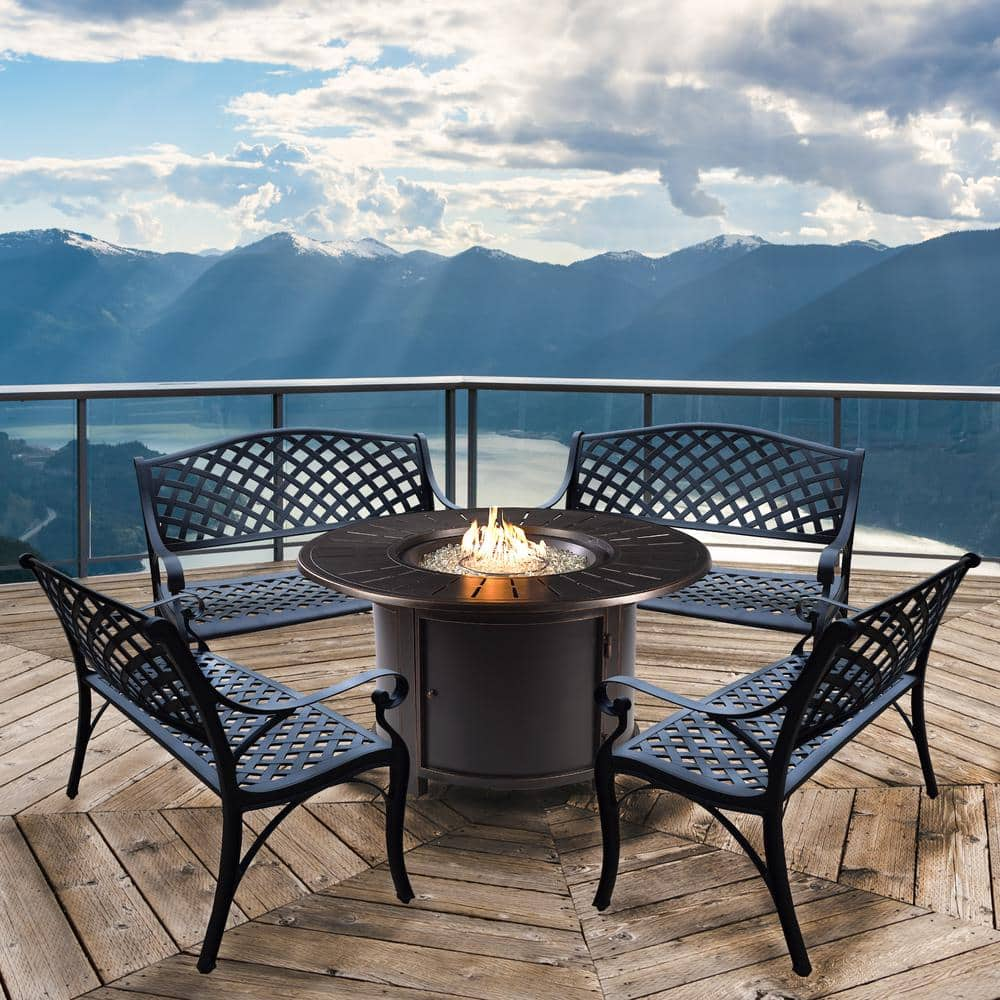 Range outdoor best sale table and chairs