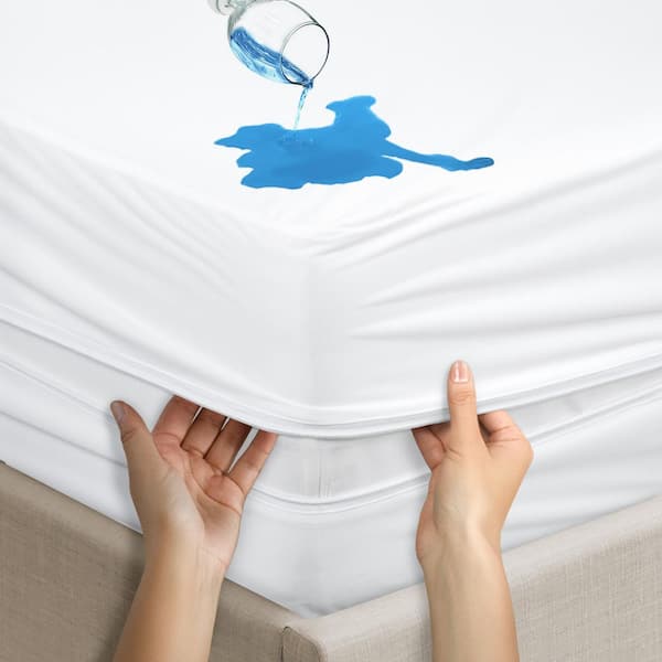 Queen Polyester Hypoallergenic Mattress Protector
