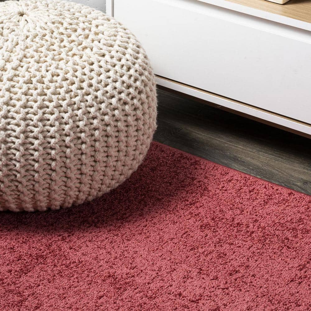 Red Oval Reversible Synthetic Area Rug 6'2" x 9'