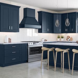 Grayson Mythic Blue Painted Plywood Shaker Assembled Base Kitchen Cabinet Soft Close 18 in W x 24 in D x 34.5 in H
