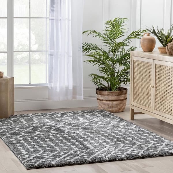 Celeste Coimbra Moroccan Diamond Pattern Shag Grey 7 ft. 10 in. x 9 ft. 10 in. Area Rug