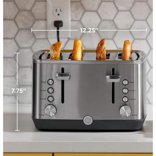 https://images.thdstatic.com/productImages/b89c60e4-977b-4db4-814f-692ebe545461/svn/stainless-steel-ge-toasters-g9tma4sspss-e1_600.jpg