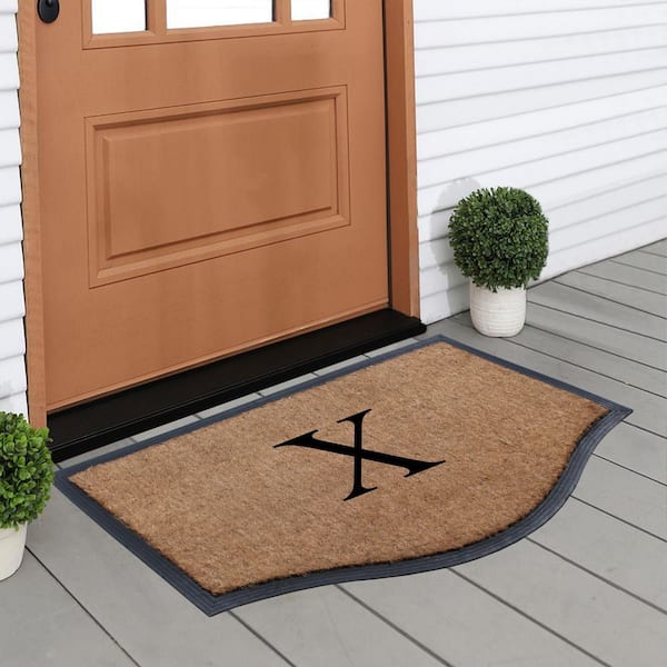 https://images.thdstatic.com/productImages/b89f758a-bce5-4b53-90d2-f854c8ad15eb/svn/black-a1-home-collections-door-mats-a1hcrb5827-x-4f_600.jpg