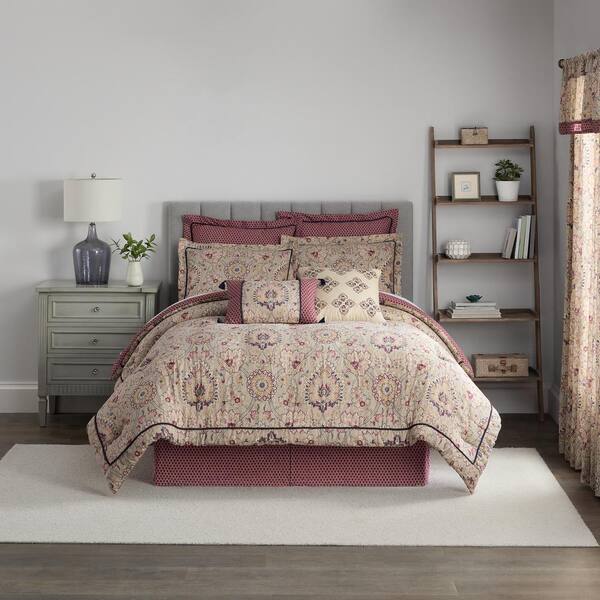 Unbranded Castleford 4-Piece Jewel Damask Cotton Queen Comforter Set