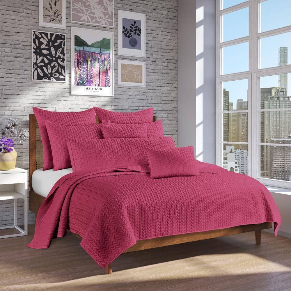QUEEN STREET NEW YORK Cabo Fuchsia Polyester King Quilted Sham