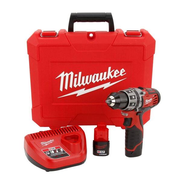 Milwaukee M12 12-Volt Lithium-Ion 3/8 in. Cordless Hammer Drill/Driver Kit