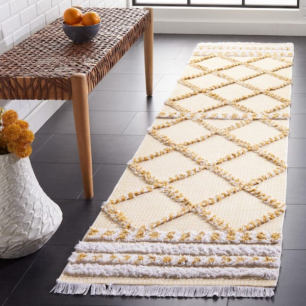 Augustine 2 X 9 Gold/Ivory Geometric Runner Rug