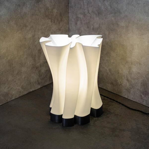 JONATHAN Y Flame 13.5 in. White/Black Modern Bohemian Plant-Based PLA 3D Printed Dimmable LED Table Lamp