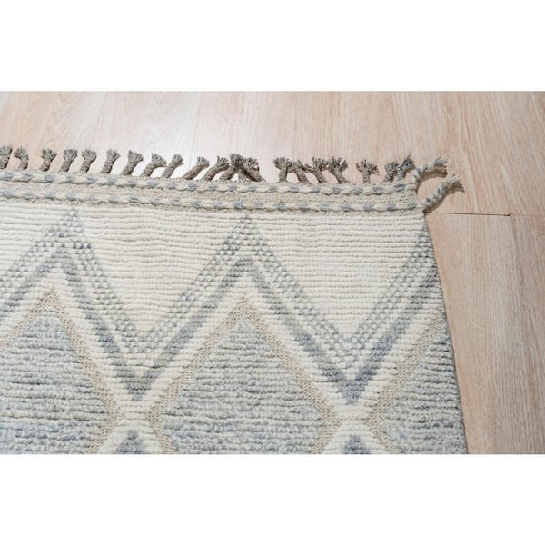 Beige Hand-Knotted Wool Contemporary Marrakech Handspun, Stylish and Durable Rug for Living, 6 ft. x 9 ft. Area Rug
