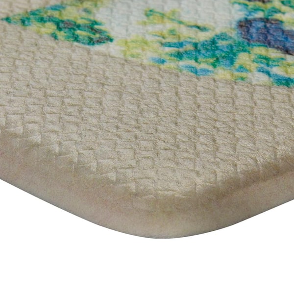 Gray Teacups 17.5 in. x 32 in. Anti-Fatigue Wellness Mat