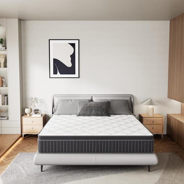 FULL Size Medium Hybrid Memory Foam and Innerspring 12 in. Pillow Top Breathable and Hypoallergenic Mattress