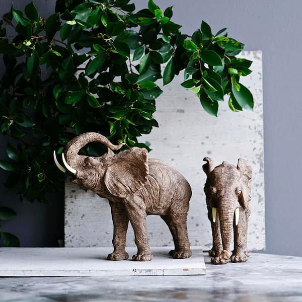 置物 Elephant Brown 15 in. x 12 in. Plastic Elephant Statue for ​Office Desktop