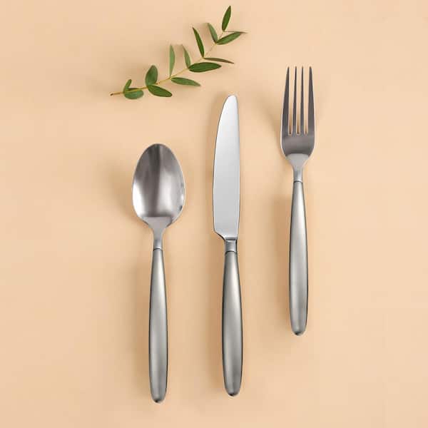 NEW: Skandia 5-piece Stainless Steel Cutlery Set with Blade Guards -  household items - by owner - housewares sale 