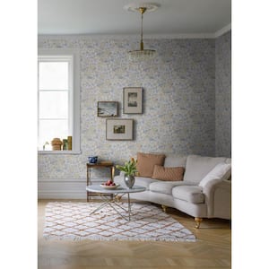 Hava Light Blue Meadow Flowers Non-Pasted Non-Woven Paper Wallpaper