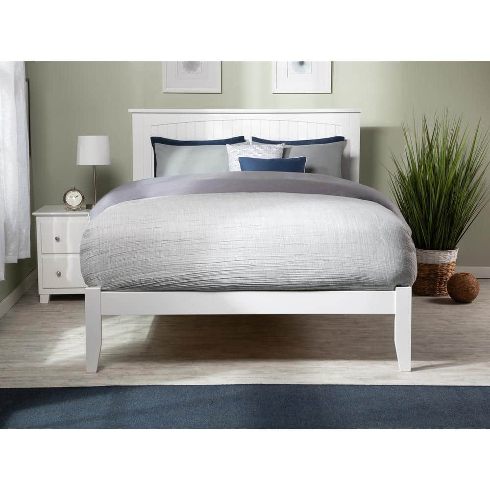 Nantucket Classic Cottage Full/Double Wood Frame Bed with Drawer, White