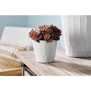 4.8 in. Concord Small White Recycled Plastic Planter (4.8 in. D x 4 in. H) with Attached Saucer