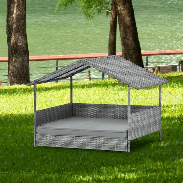 Patio Dog Bed Seasonal PE Wicker Pet Furniture Dog Bed With Canopy