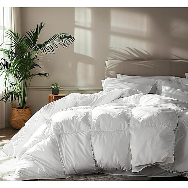 Light Warmth White Full/Queen Cotton, Down/Feather Blend Comforter