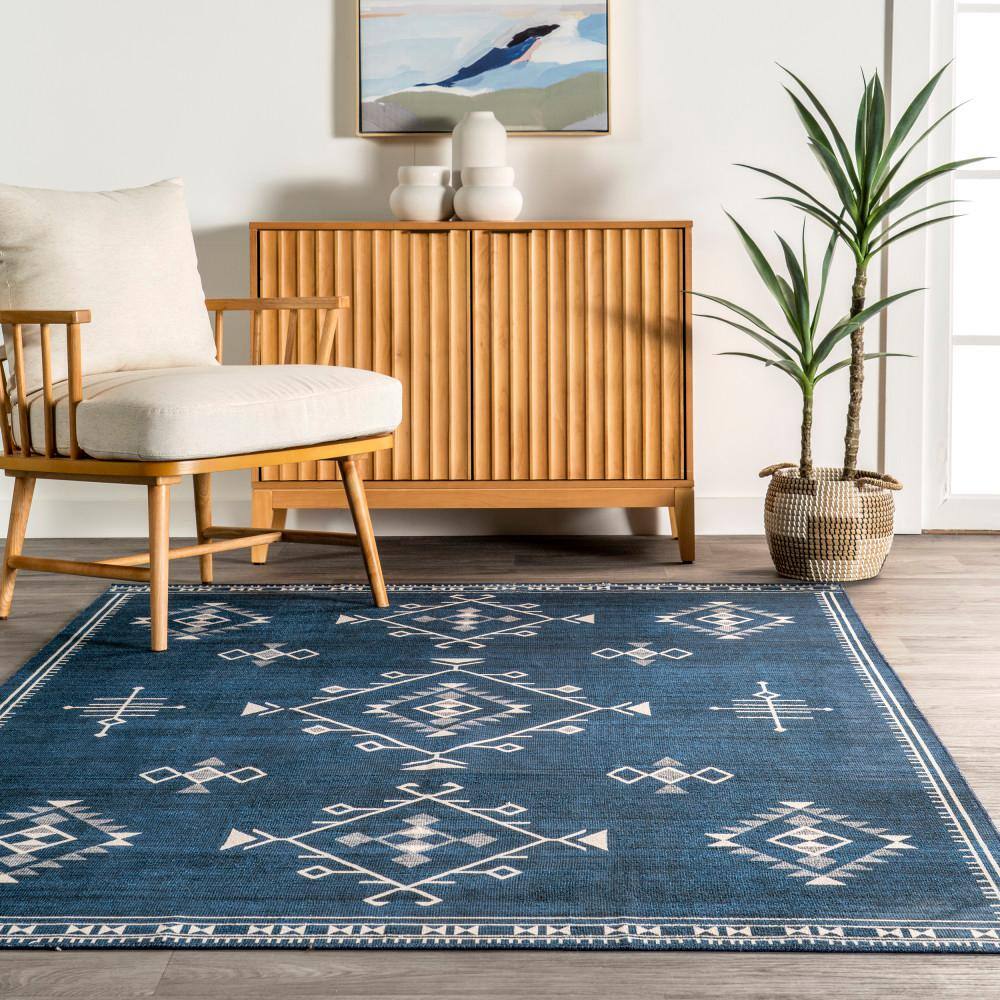 Navy 4' x 6' Rectangular Washable Synthetic Area Rug