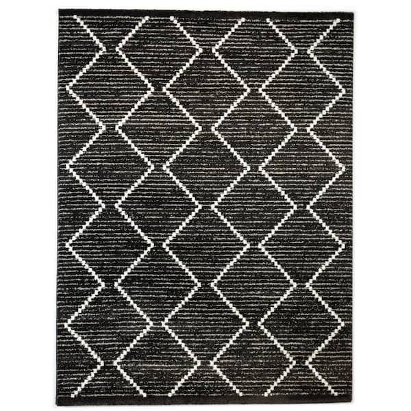 Oscar Black 5 ft. x 7 ft. Area Rug