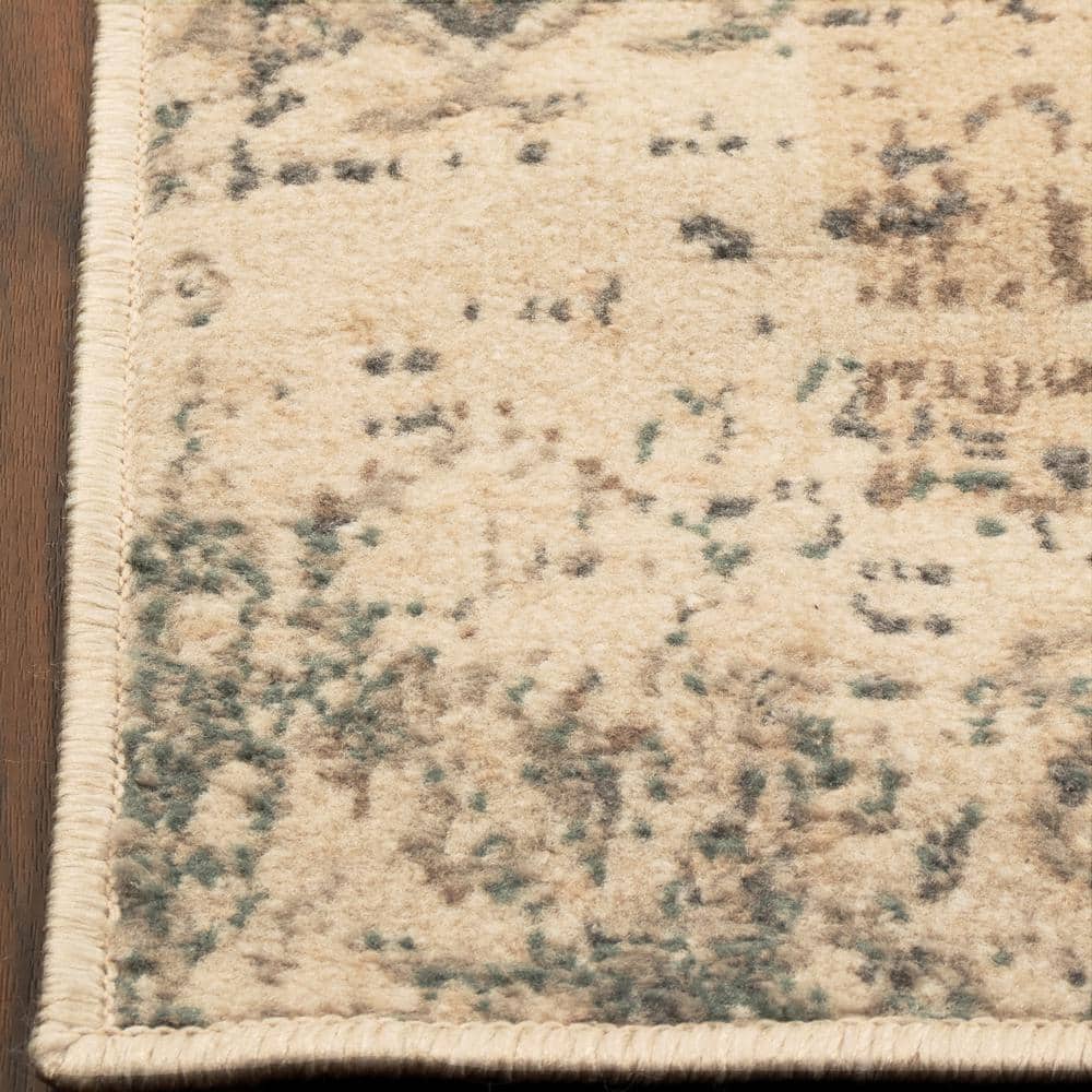 Ivory Medallion Easy-Care Polypropylene Area Rug, 7' 10" x 10'