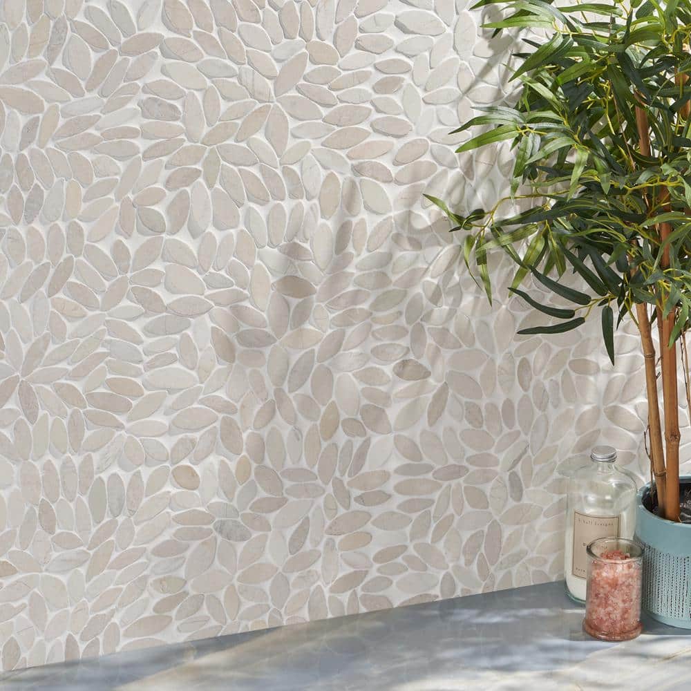 White Pebble Natural Stone Mosaic Tile for Floors and Walls