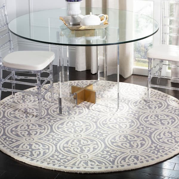Cambridge Silver/Ivory 8 ft. x 8 ft. Round Medallion Geometric Area Rug