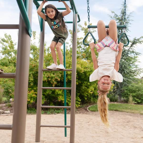 Everything Parents Need to Know About Monkey Bars – SwingSesh