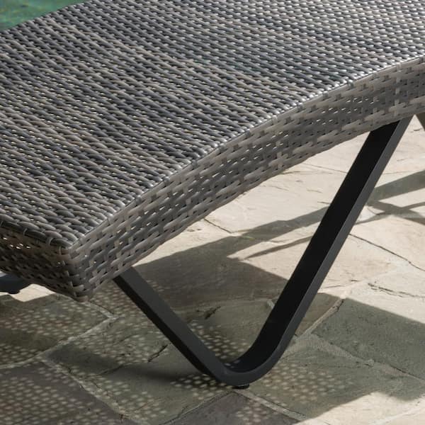 Noble House San Marcos Gray 1 Piece Faux Rattan Outdoor Chaise