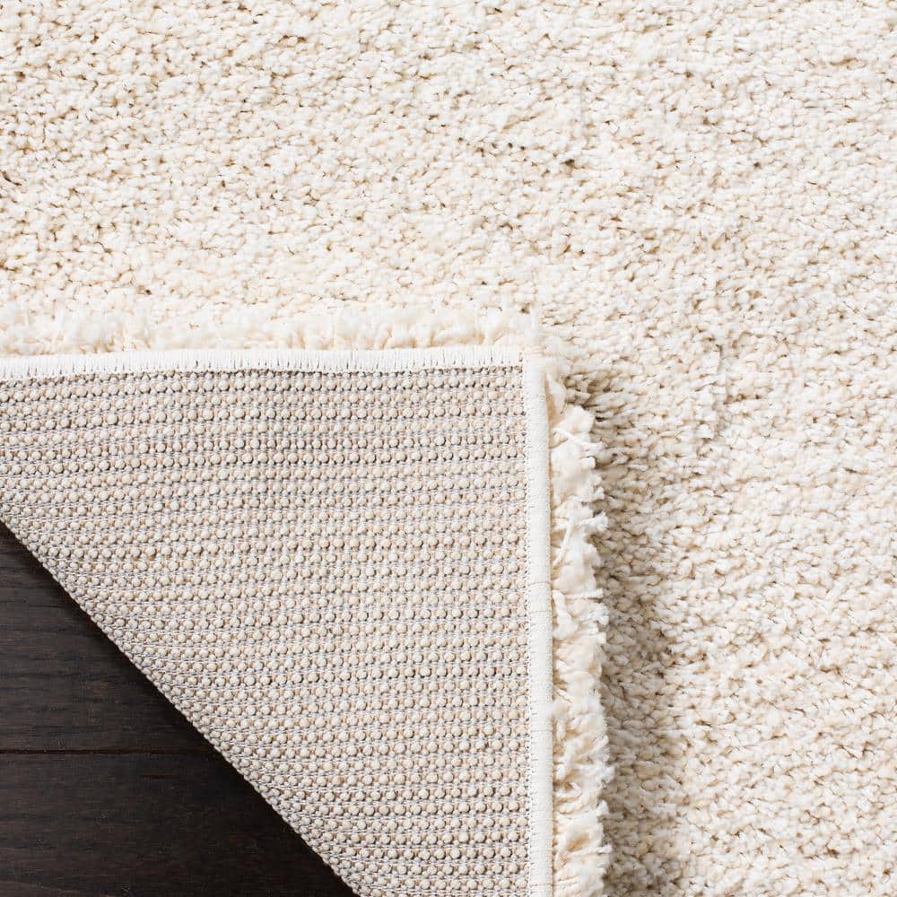 Ivory Square Shag Rug with Wool and Synthetic Fibers