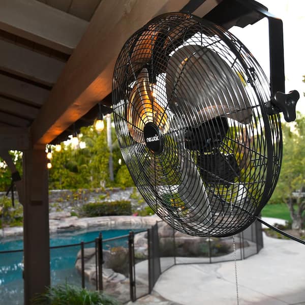 24 Inch Outdoor Wall Mount Oscillating Fan 3 Speed Control on Cord