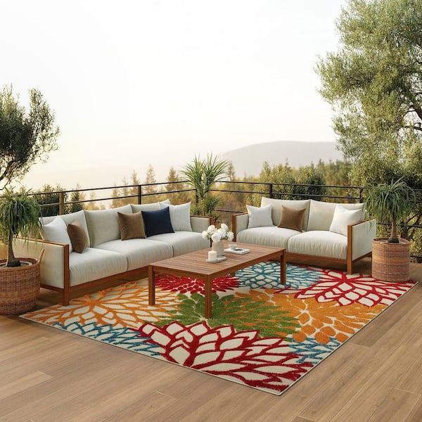 Aloha Green 7 ft. x 10 ft. Floral Modern Indoor/Outdoor Patio Area Rug
