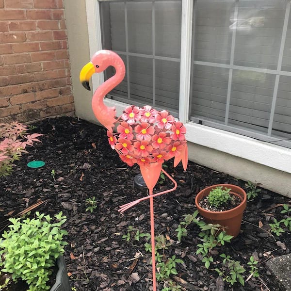 39 in. Pink Metal Solar Flamingo Garden Lights D07QBZCST5 - The