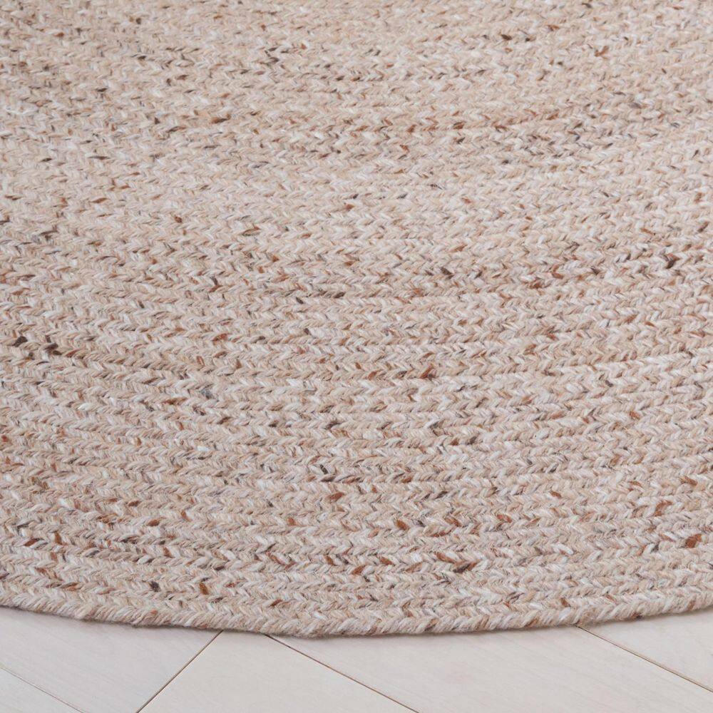 SAFAVIEH Braided Round Area Rug - Thumbnail 3