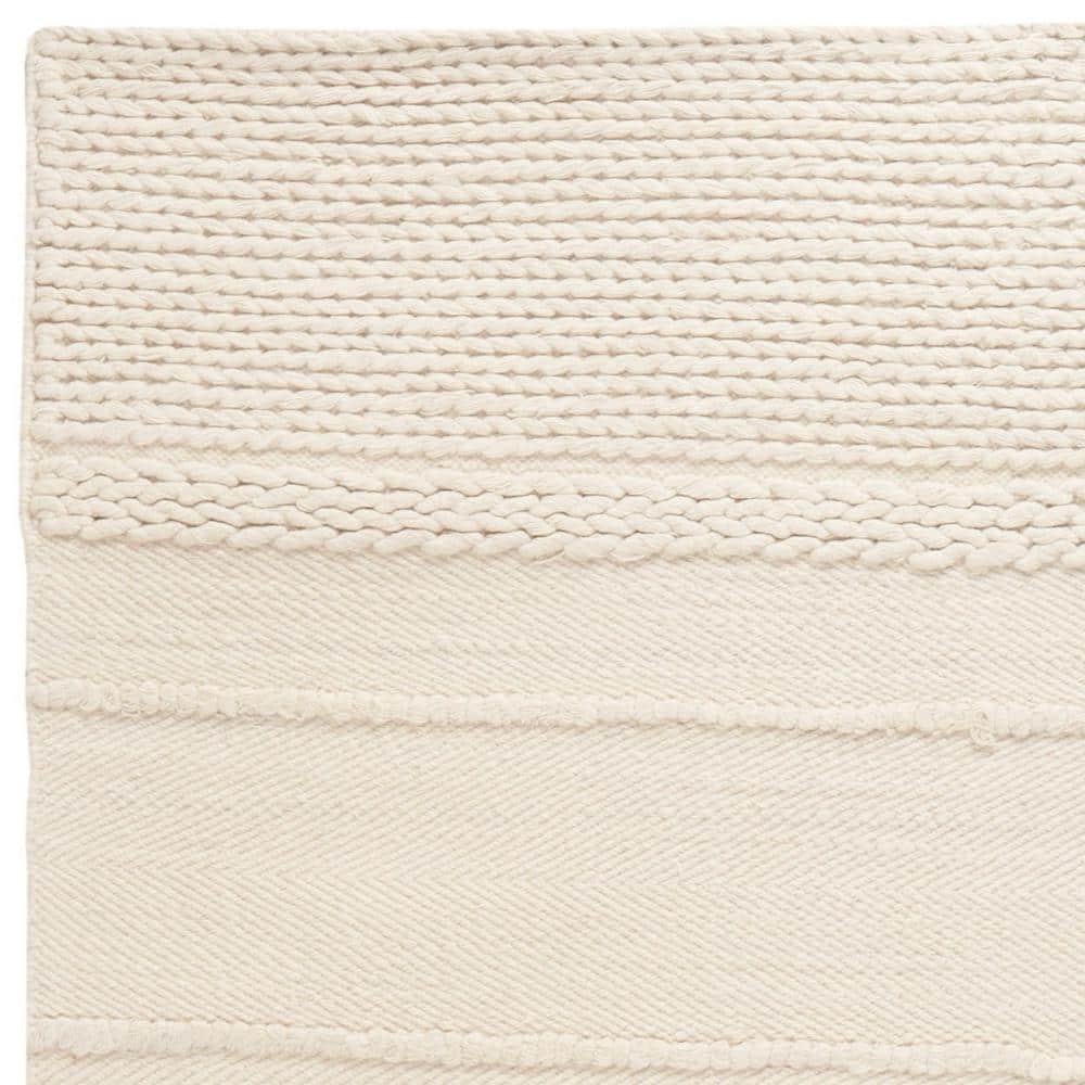 Handmade Ivory Wool Tufted Rectangular Rug 8' x 10'
