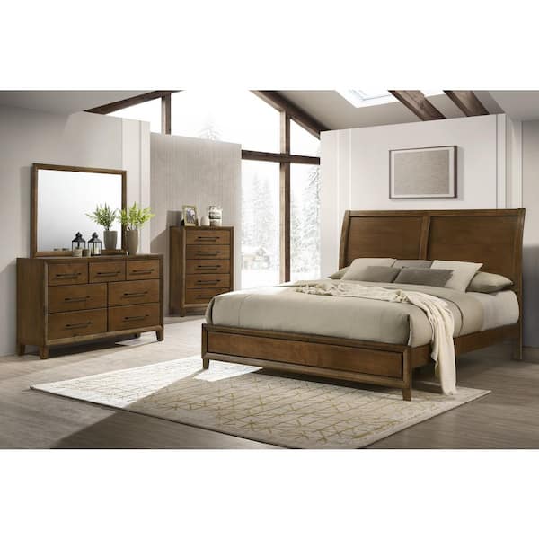 New Classic Furniture Ballard 4-Piece Walnut Brown Wood King Bedroom Set (Bed, Dresser, Mirror, Chest)