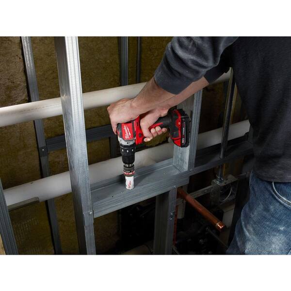Milwaukee - M18 18-Volt Lithium-Ion Brushless Cordless 1/2 in. Compact Hammer Drill/Driver Kit W/ (2) 2.0Ah Batteries & Hard Case