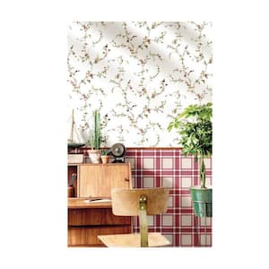 Delicate Floral Trail Pink Matte Finish EcoDeco Material Non-Pasted Wallpaper Roll