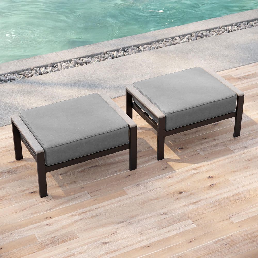 Sonkuki Gray Wicker Outdoor Ottoman with Solution-Dyed Fabric Gray