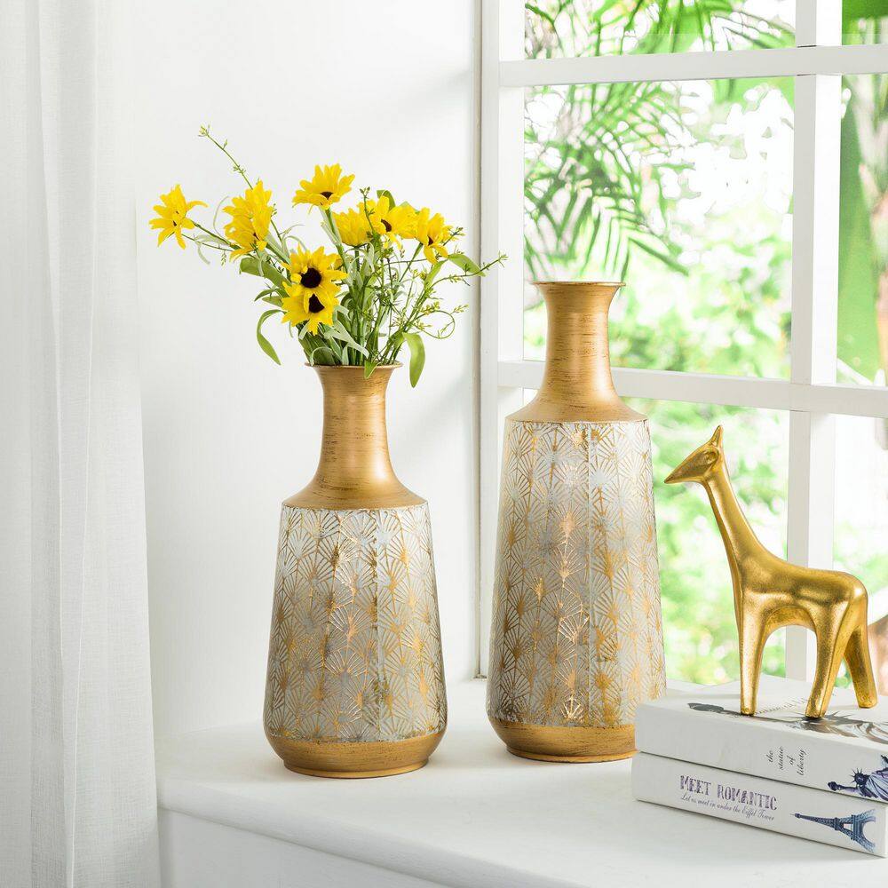 Glitzhome Vintage Gold/White Metal Vase (Set of 2) 2001500002 - The ...