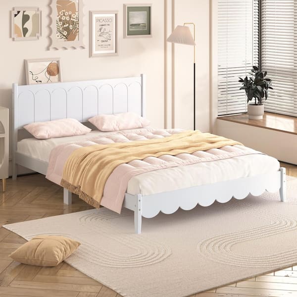 Harper & Bright Designs White Wood Frame Queen Size Platform Bed with Central Support Legs and Wavy Footboard