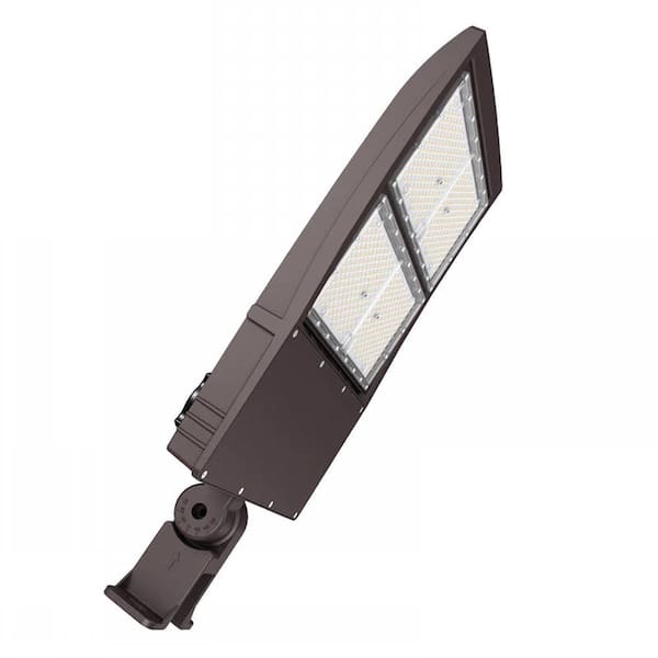 BEYOND LED TECHNOLOGY i9 300- Watt Equivalent Integrated LED Bronze Area Light 5000 K