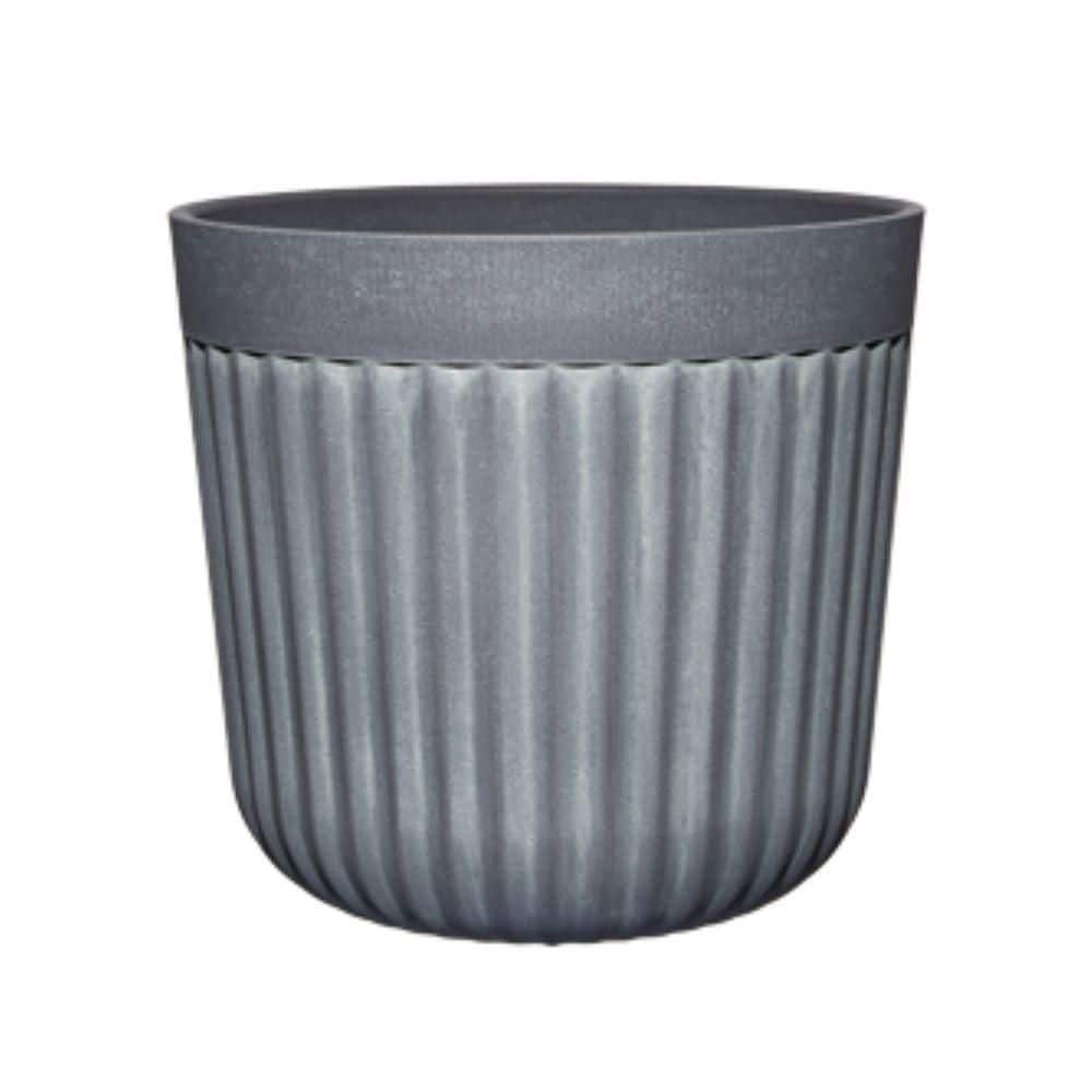 CHG CLASSIC HOME & GARDEN Arlington Fluted Medium Slate Resin Drop